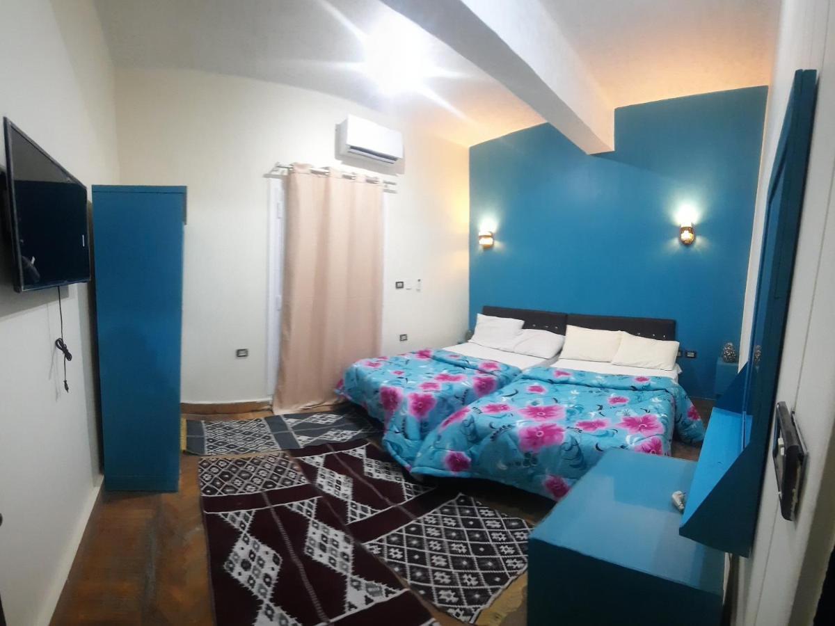 Happy Life Hostel Kairo Bagian luar foto