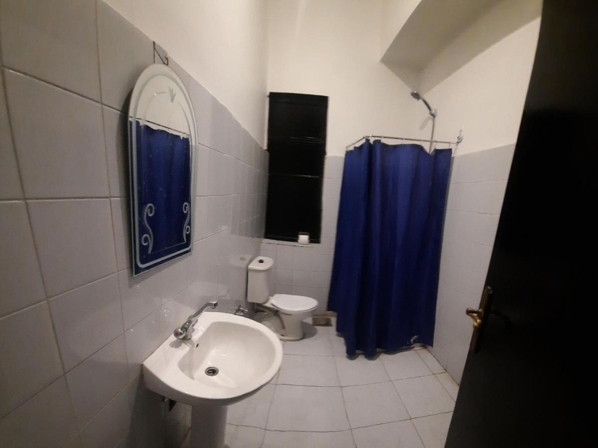 Happy Life Hostel Kairo Bagian luar foto