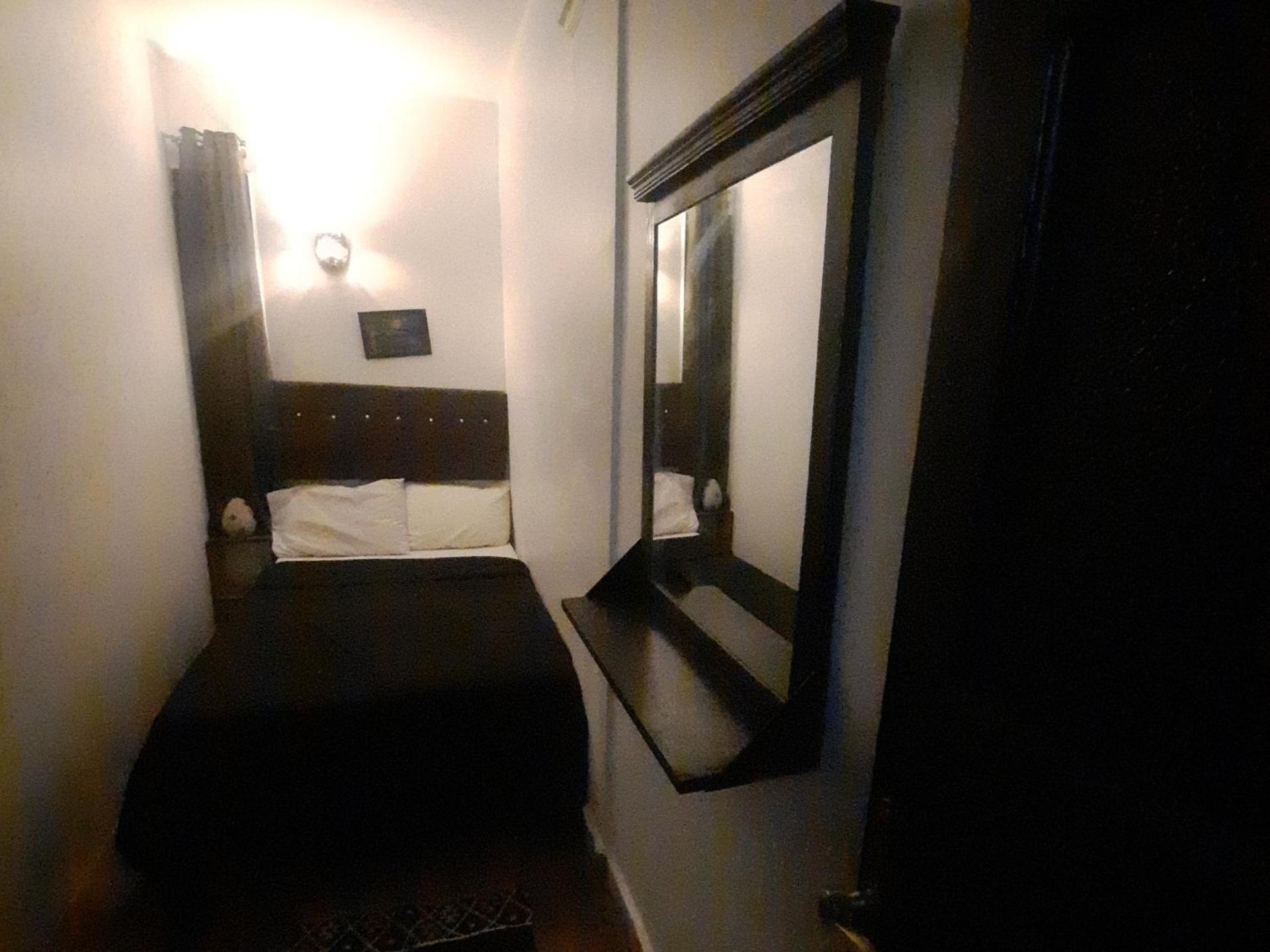 Happy Life Hostel Kairo Ruang foto